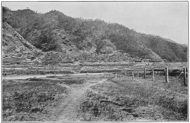 Samoki pueblo viewed from Bontoc