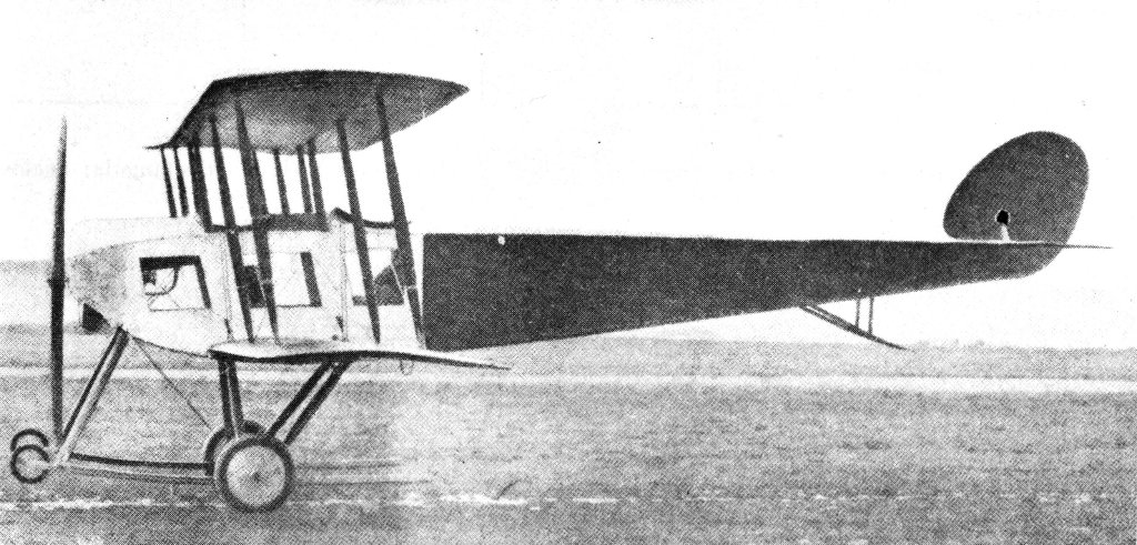 1913. Tractor biplane.