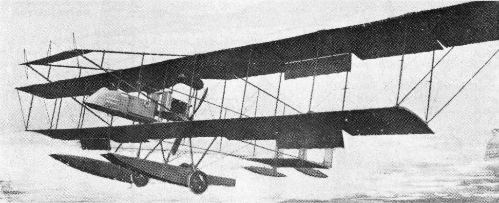 Albatros. Military hydro-biplane.